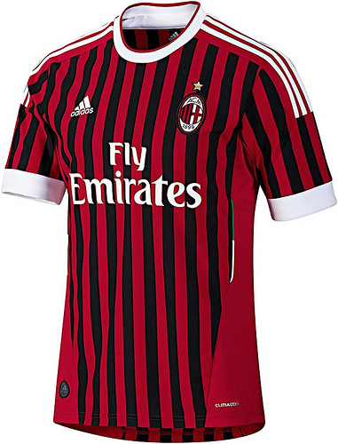 maglia-milan-2011-2012-1.jpg