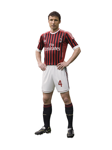 maglia-milan-2011-2012-5.jpg